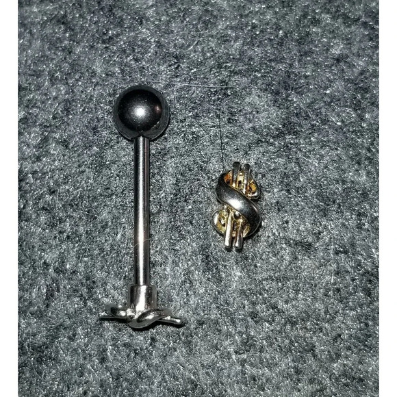 Dollar Sign $ Tongue Ring 16G Barbell Surgical Steel Cash Symbol Piercing - Picture 1 of 1